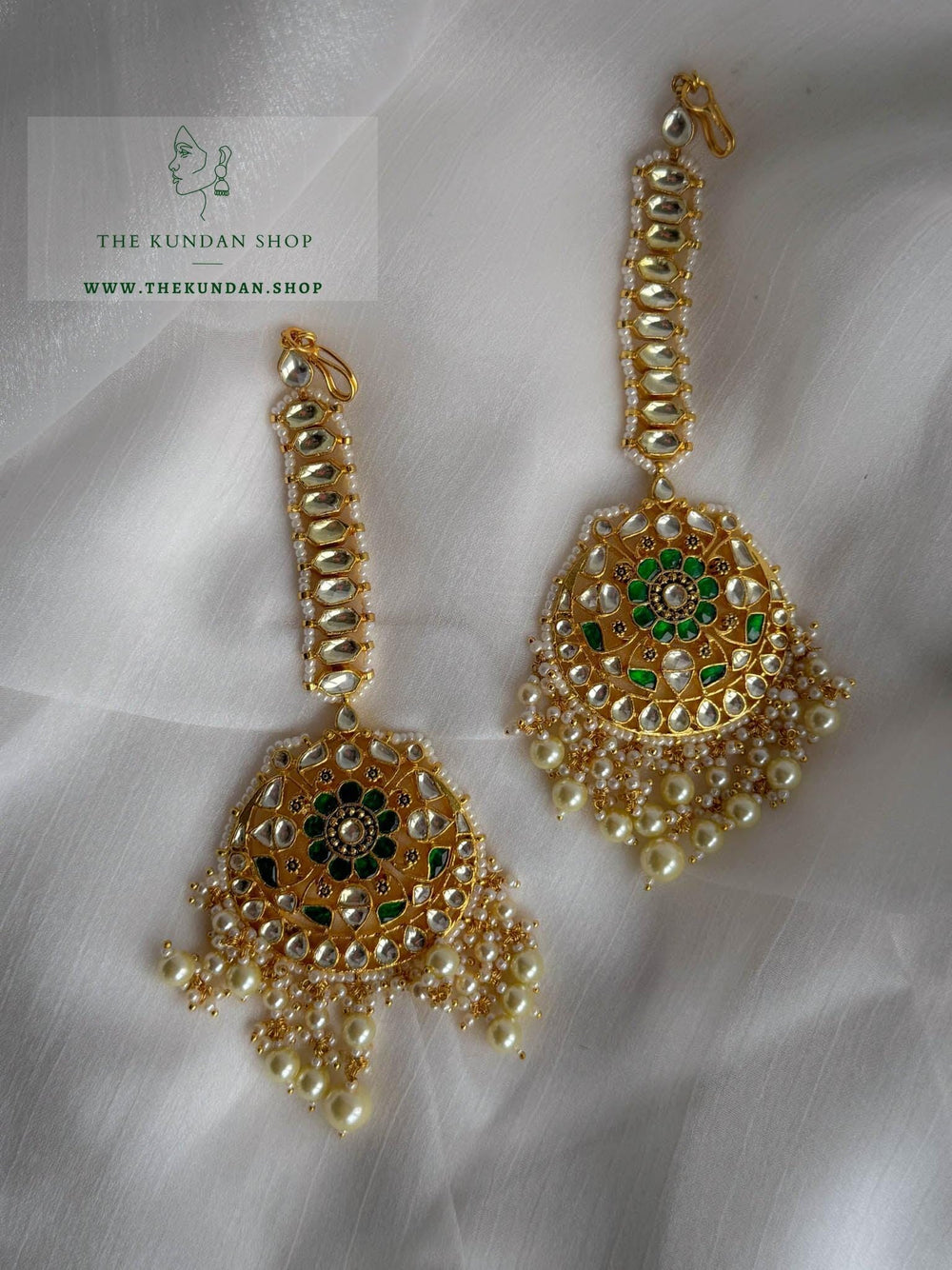 Emerald Petals Tikka Maangtikka THE KUNDAN SHOP 