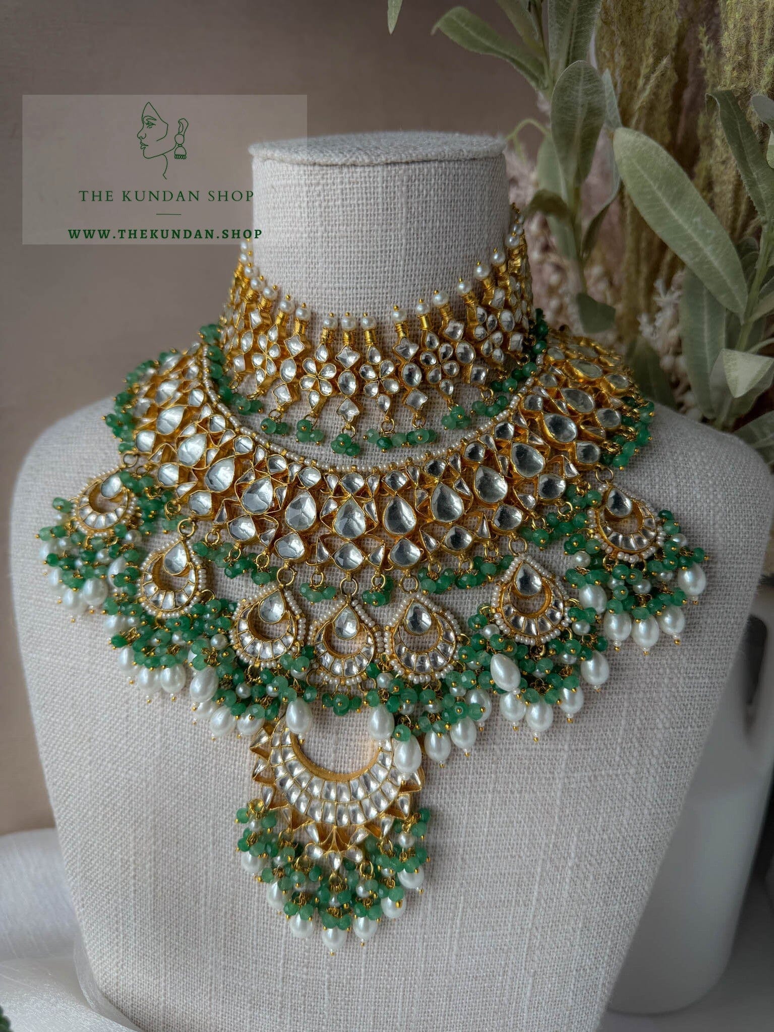 A Spoken Story in Pine Green Necklace Sets THE KUNDAN SHOP 