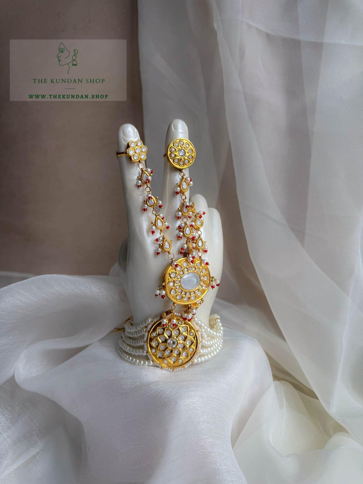 Lahore Kundan // Bridal Haathphool (Single Piece) Ring THE KUNDAN SHOP 
