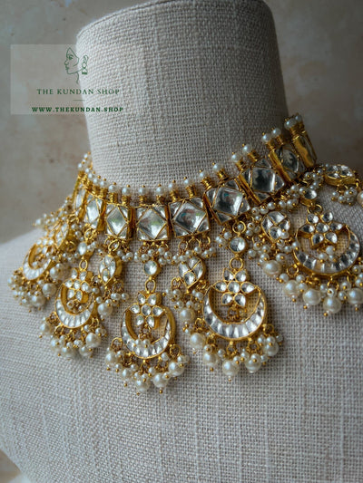 Sealed With A Kiss Necklace Sets THE KUNDAN SHOP 