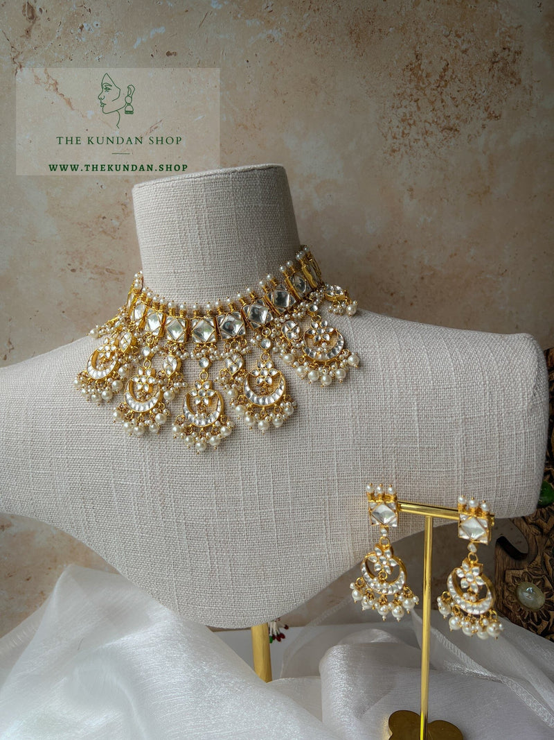 Sealed With A Kiss Necklace Sets THE KUNDAN SHOP 