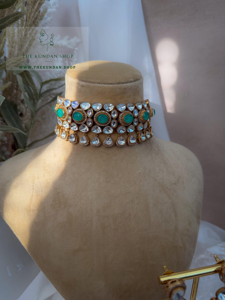 Courted in Stone // Light Green Necklace Sets THE KUNDAN SHOP 