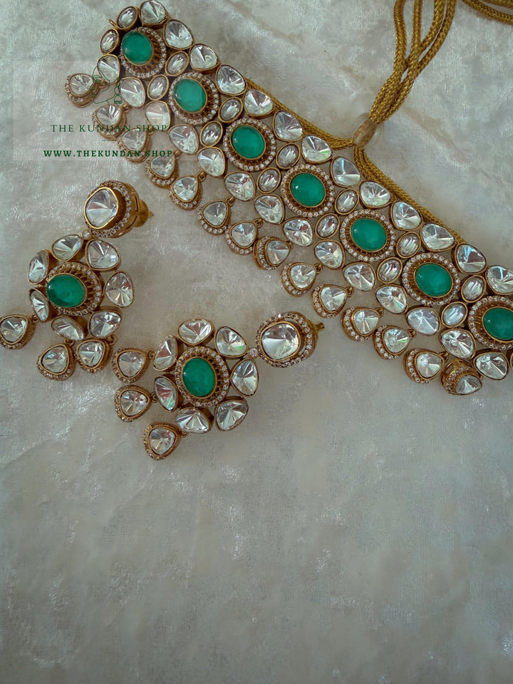 Courted in Stone // Light Green Necklace Sets THE KUNDAN SHOP 