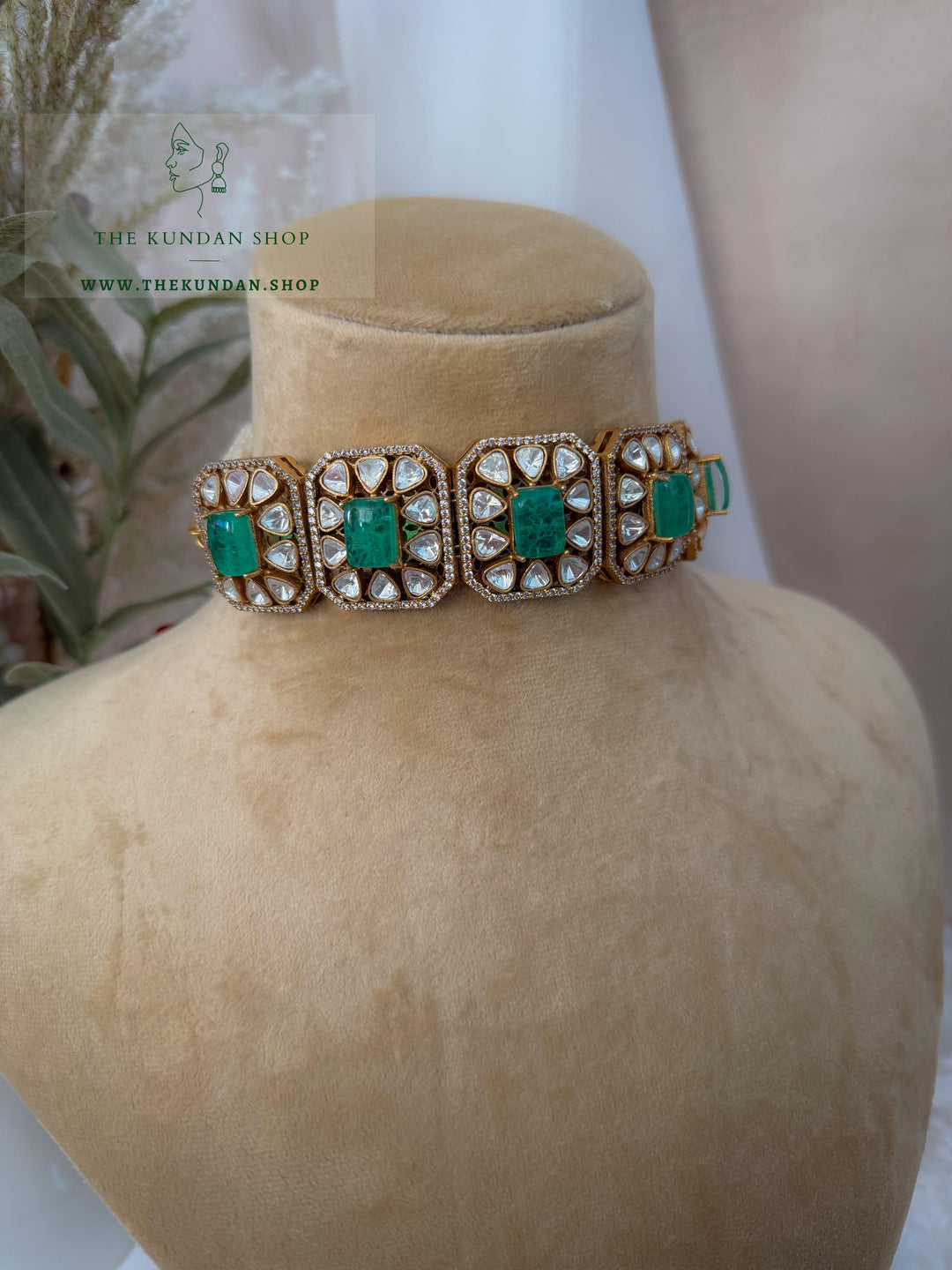Prism in Stone // Light Green Necklace Sets THE KUNDAN SHOP 