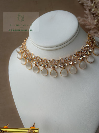 Hopeless Romantic in Light Grey Necklace Sets THE KUNDAN SHOP 