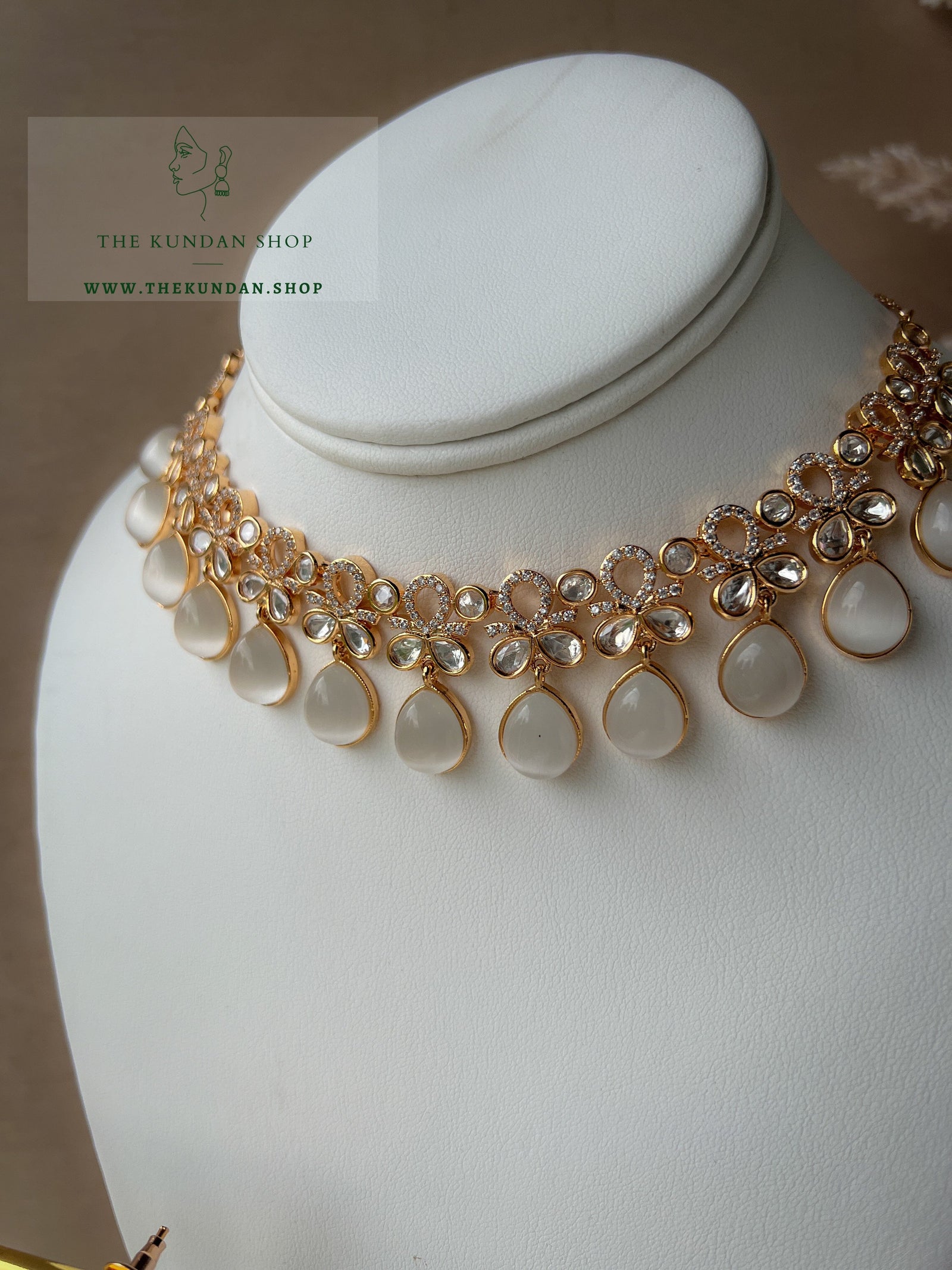 Hopeless Romantic in Light Grey Necklace Sets THE KUNDAN SHOP 