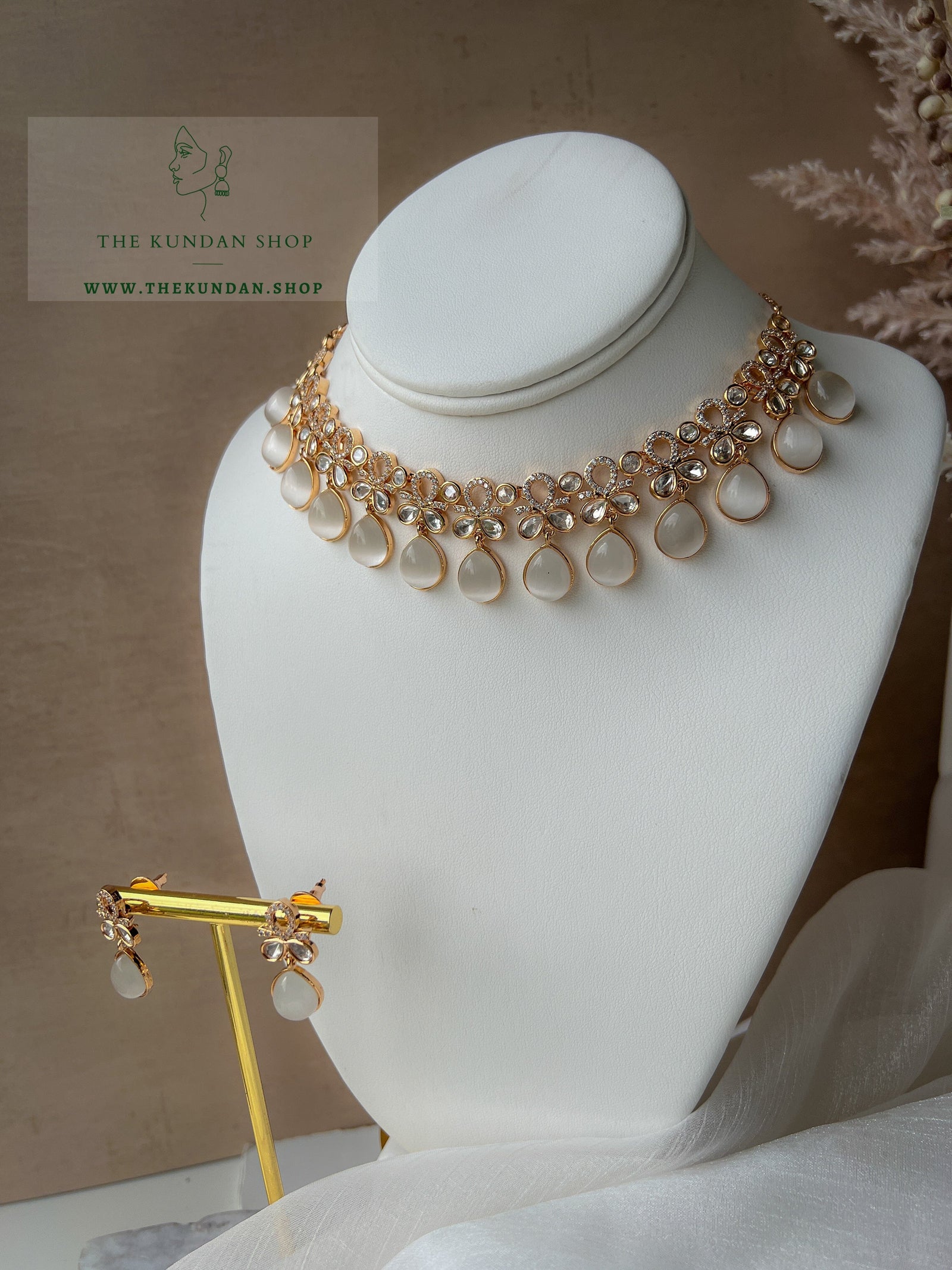 Hopeless Romantic in Light Grey Necklace Sets THE KUNDAN SHOP 