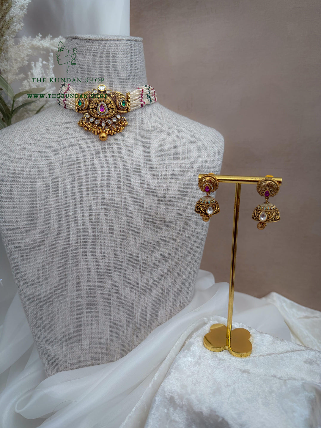 Add The Drama // Pink &amp; Green Necklace Sets THE KUNDAN SHOP 