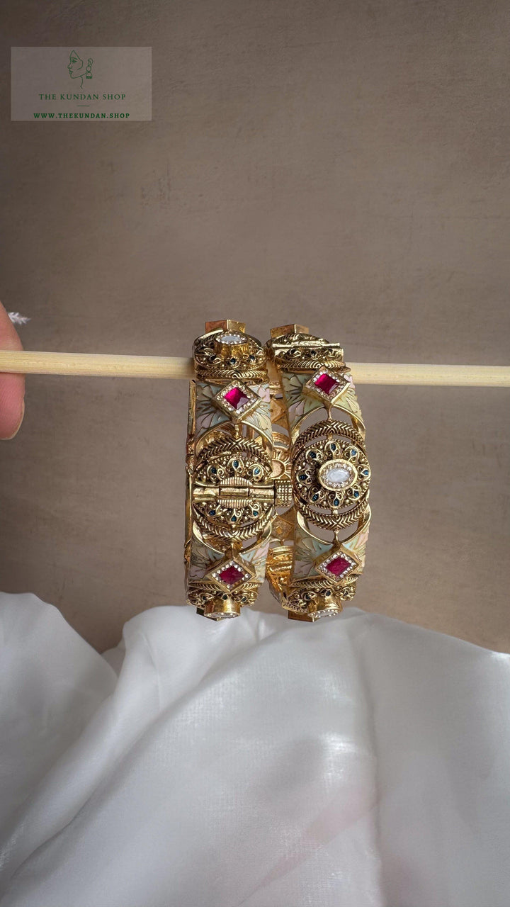 Royal Bloom // Kangan Bangles THE KUNDAN SHOP 