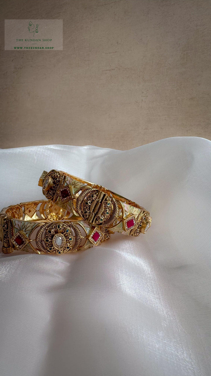 Royal Bloom // Kangan Bangles THE KUNDAN SHOP 