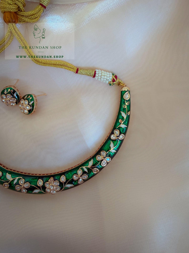 Green Meena Hasli