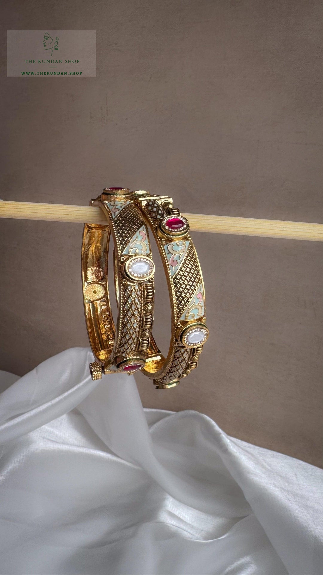 Blossom Enamel // Kangan Bangles THE KUNDAN SHOP 