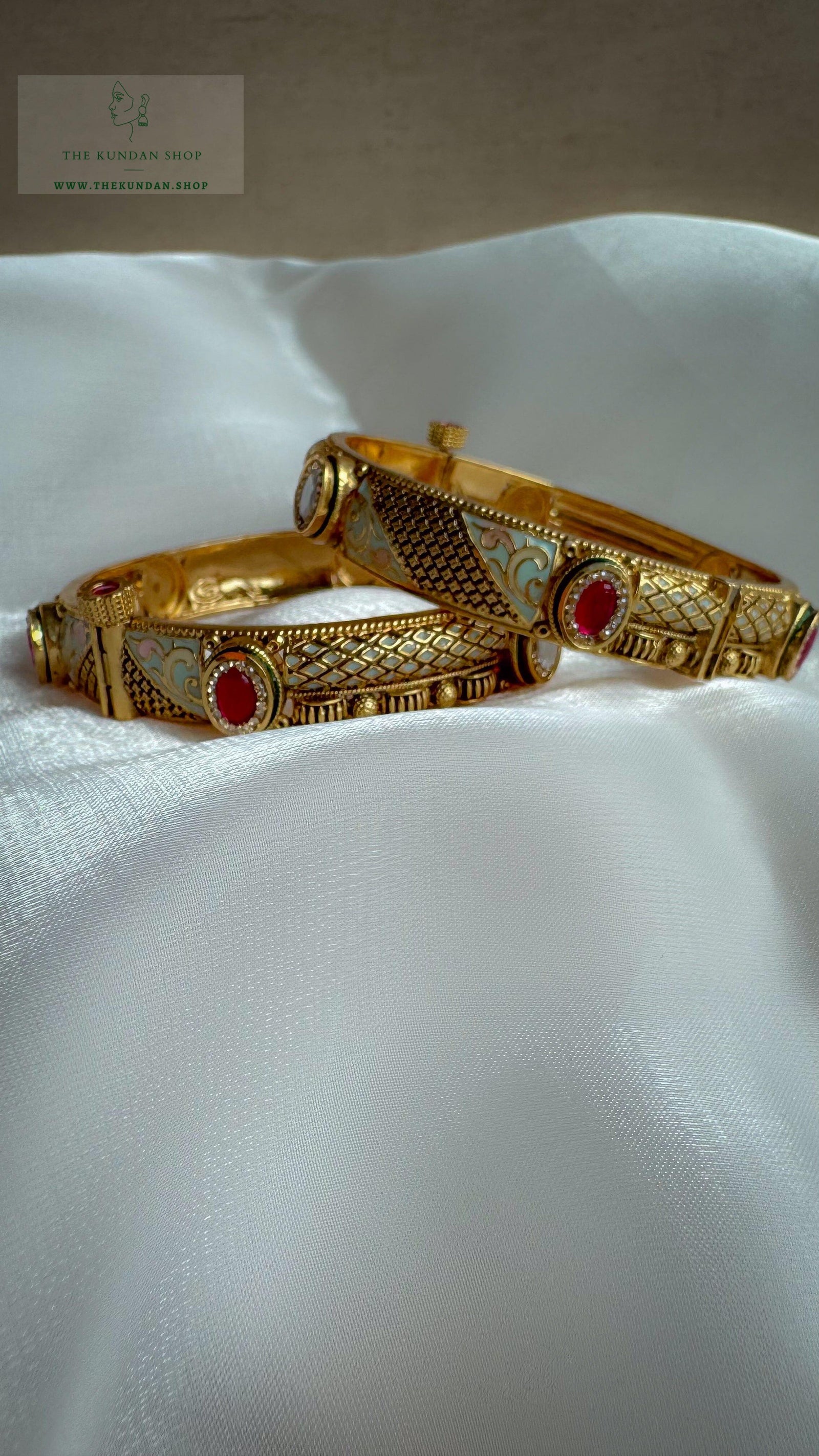 Blossom Enamel // Kangan Bangles THE KUNDAN SHOP 