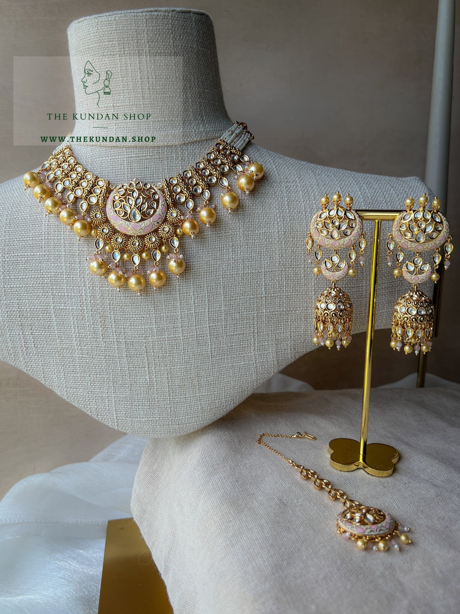 Prominent in Pink Necklace Sets THE KUNDAN SHOP 