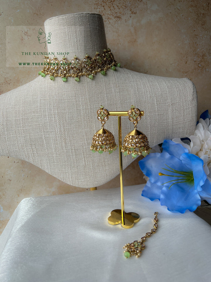 Rescued Floral in Mint Necklace Sets THE KUNDAN SHOP 