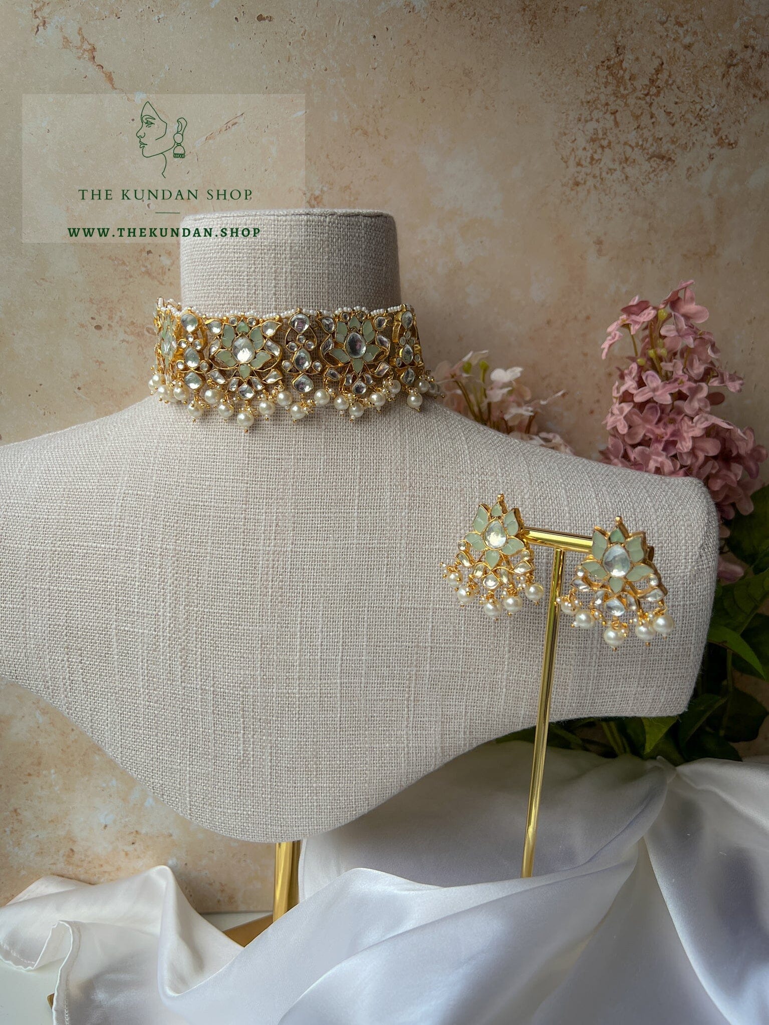 Enthusiasm in Pearl Necklace Sets THE KUNDAN SHOP 