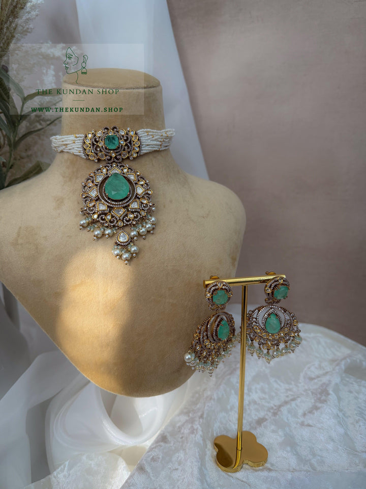 Quiet Drama // Mint Necklace Sets THE KUNDAN SHOP 