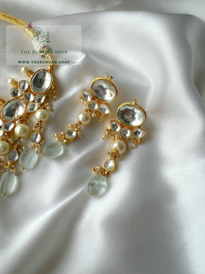 Oasis in Kundan Mint Necklace Sets THE KUNDAN SHOP 