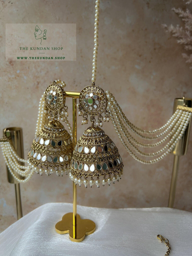 Glister Jhumkis in Champagne Earrings + Tikka THE KUNDAN SHOP 