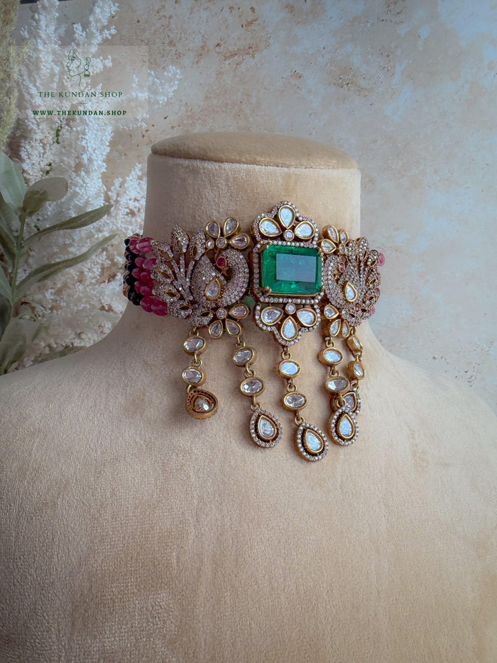 Emerald Stone Moorni Necklace Sets THE KUNDAN SHOP 