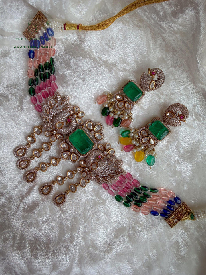 Emerald Stone Moorni Necklace Sets THE KUNDAN SHOP 