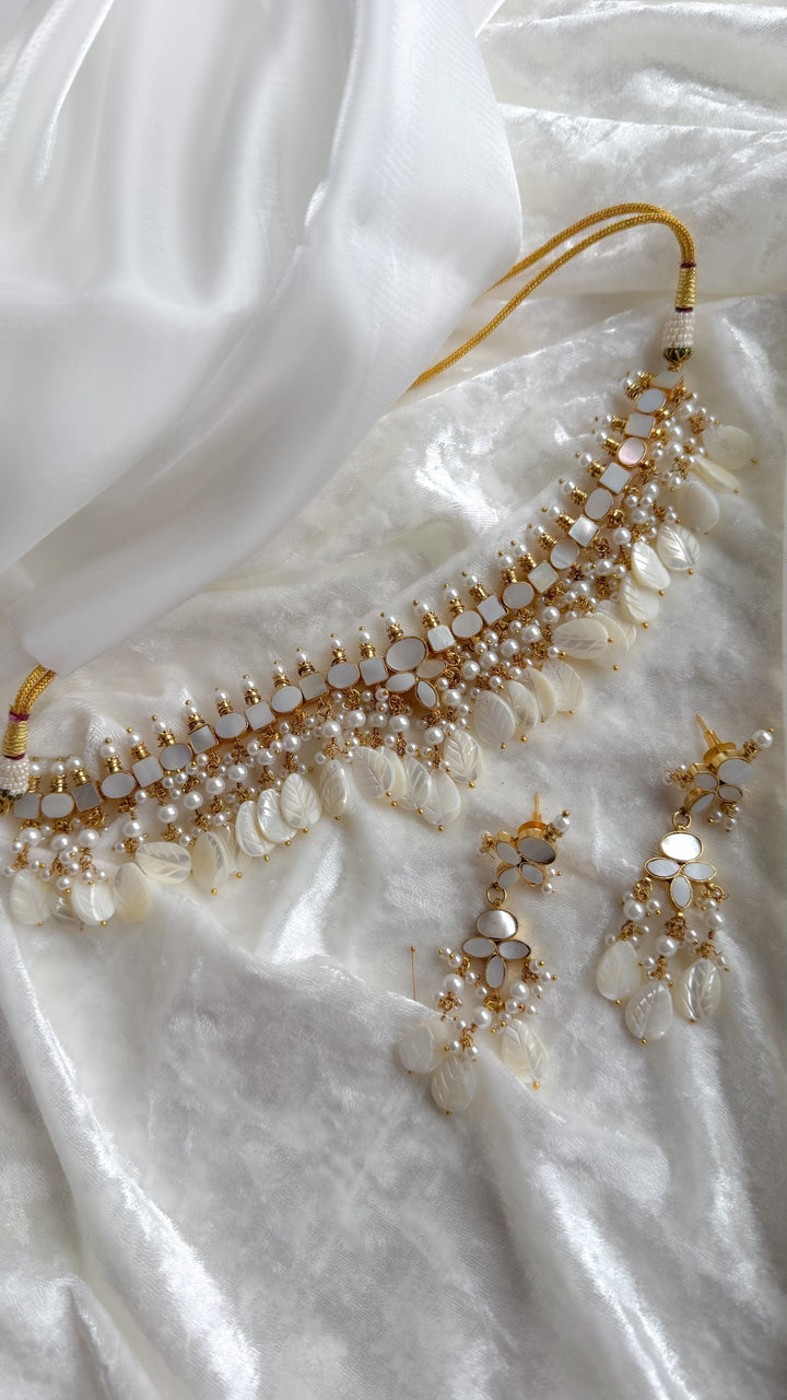 Calm in Mother of Pearl Necklace Sets THE KUNDAN SHOP 