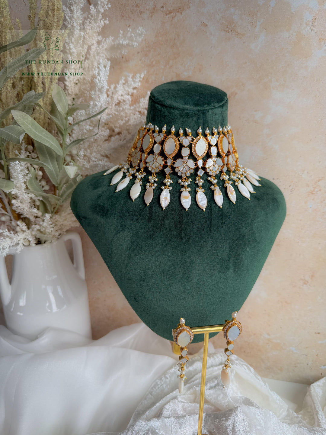 Adoring Pearls // Mint &amp; Mother of Pearl Necklace Sets THE KUNDAN SHOP 