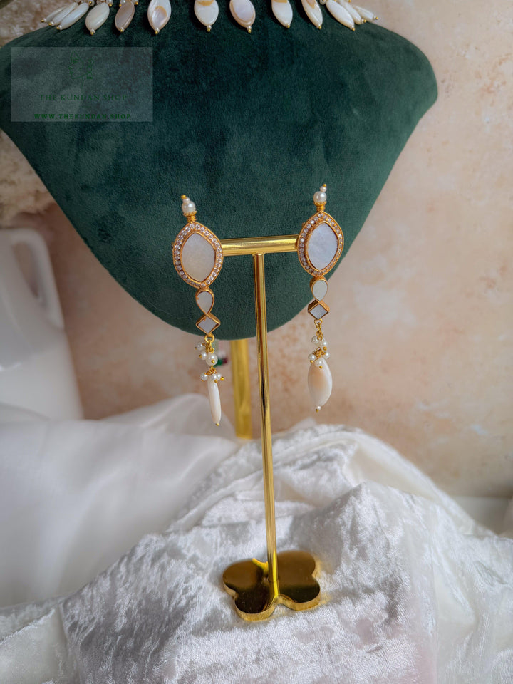Adoring Pearls // Mint &amp; Mother of Pearl Necklace Sets THE KUNDAN SHOP 