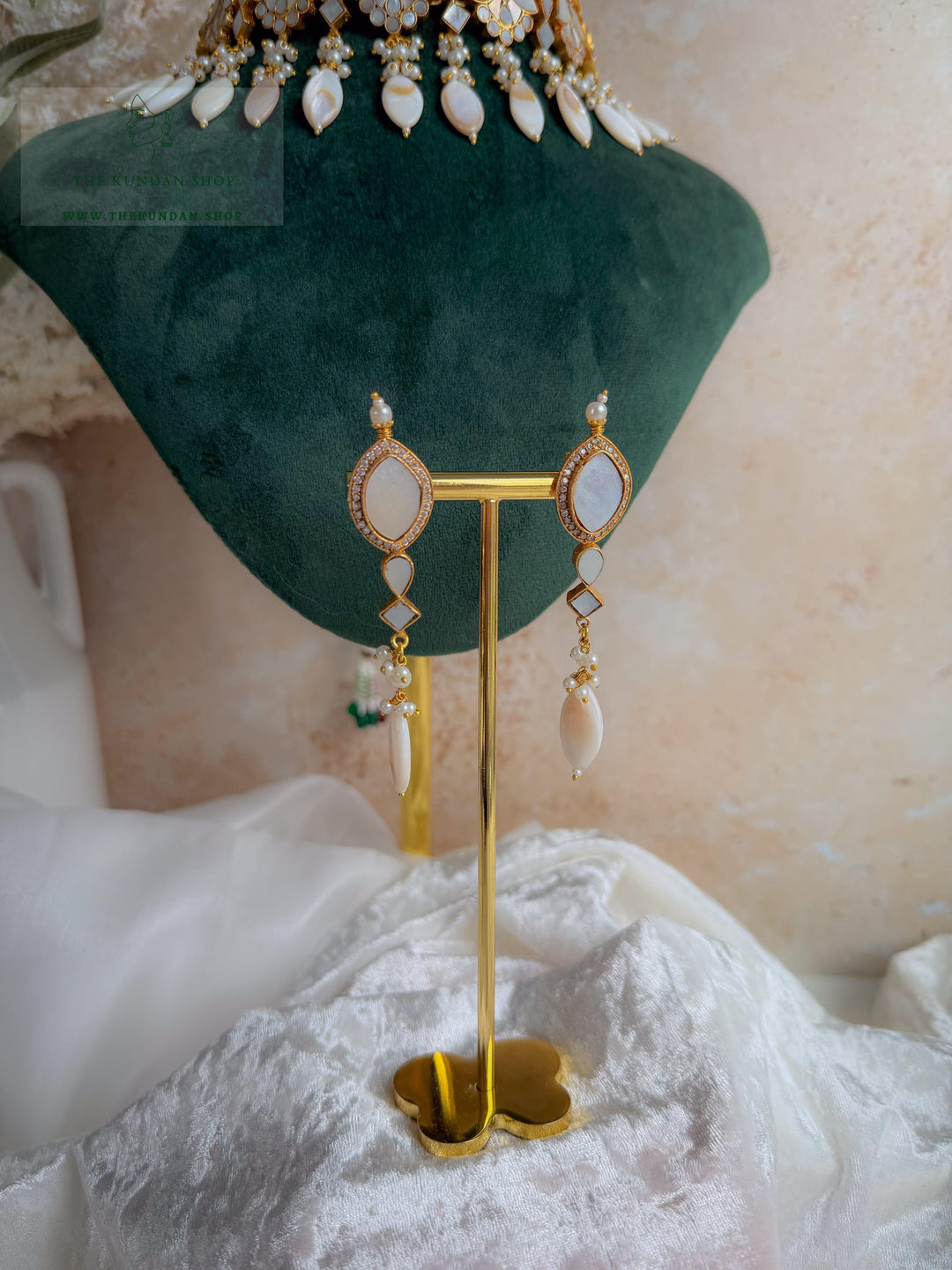 Adoring Pearls // Mint &amp; Mother of Pearl Necklace Sets THE KUNDAN SHOP 