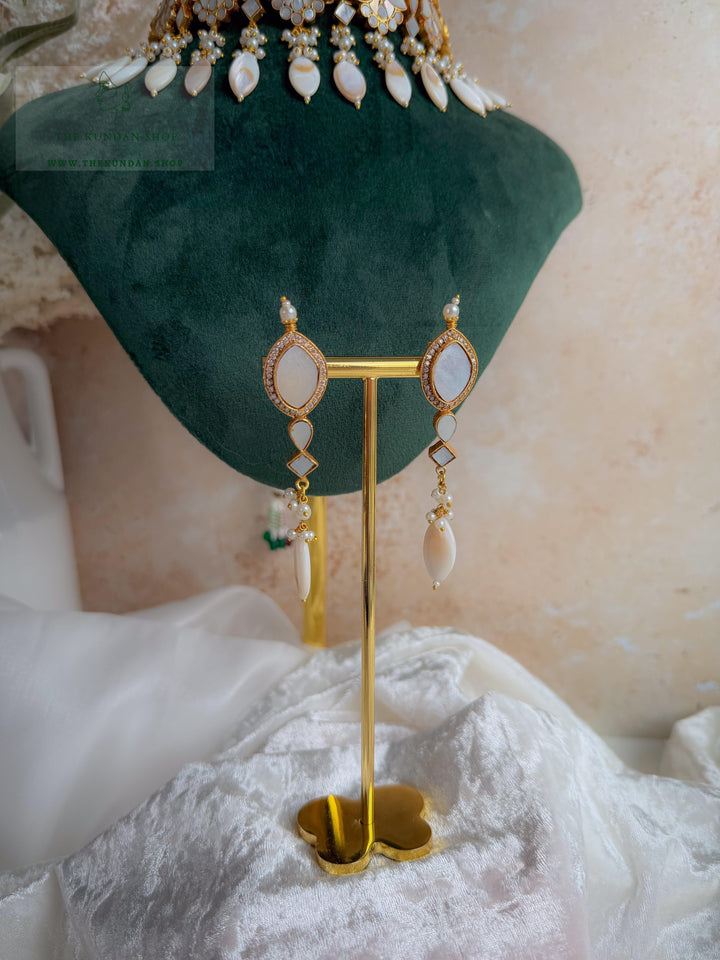 Adoring Pearls // Mint &amp; Mother of Pearl Necklace Sets THE KUNDAN SHOP 