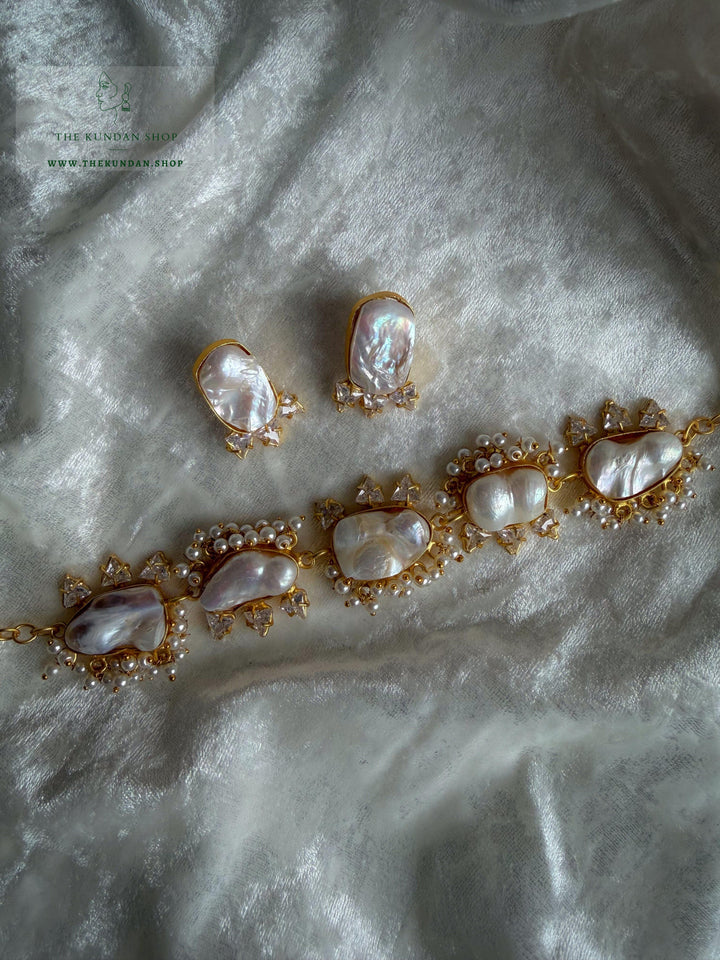 Pearl Princess // Rhinestones Necklace Sets THE KUNDAN SHOP 