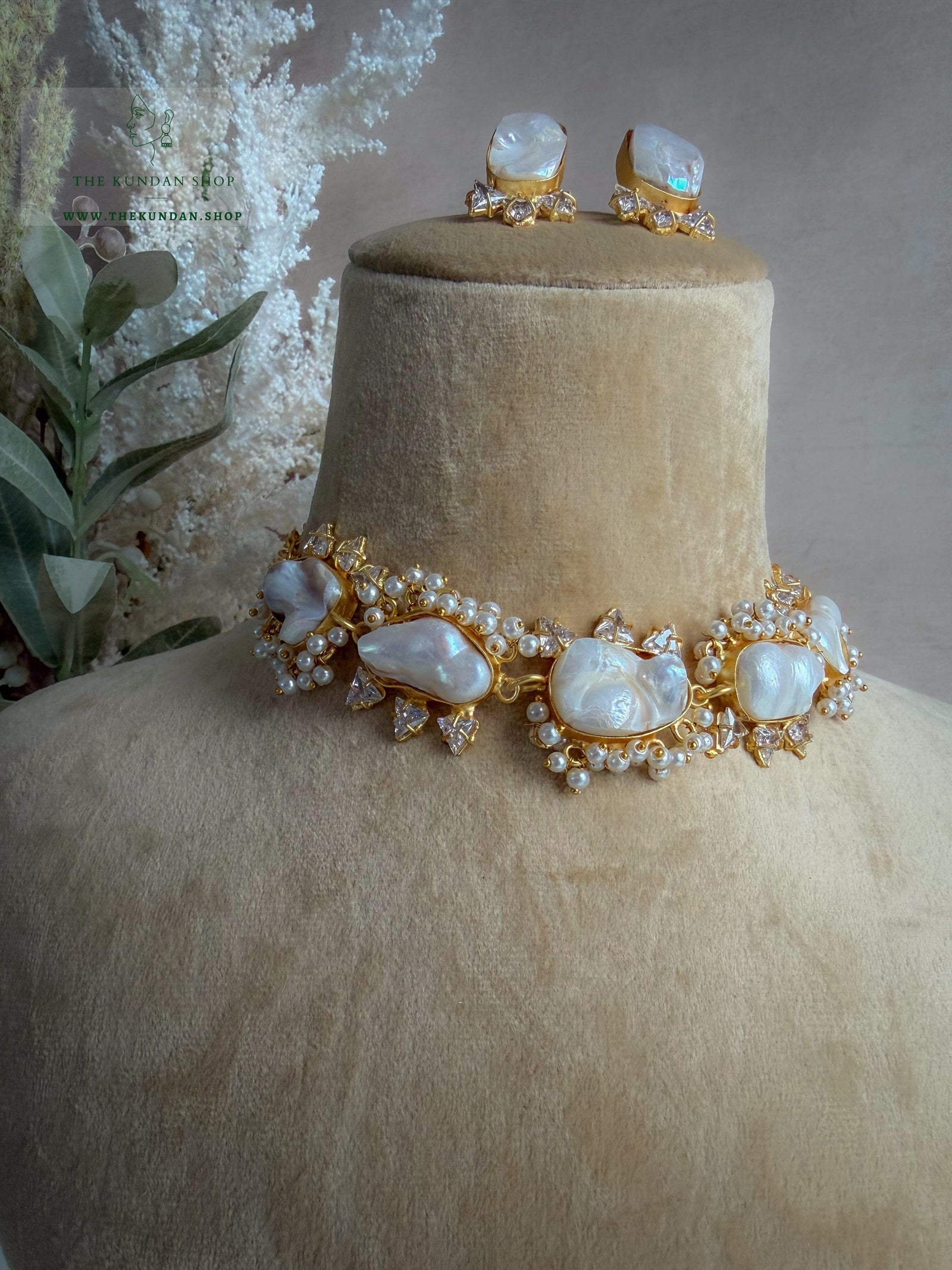 Pearl Princess // Rhinestones Necklace Sets THE KUNDAN SHOP 