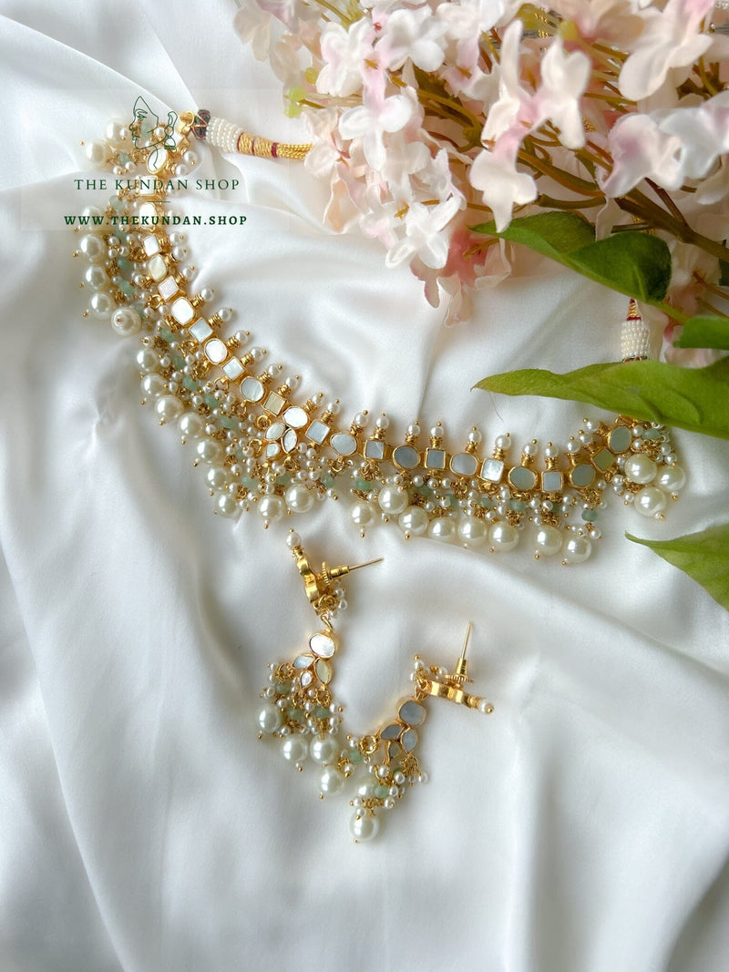 Calm in Mother of Pearl & Mint Necklace Sets THE KUNDAN SHOP 