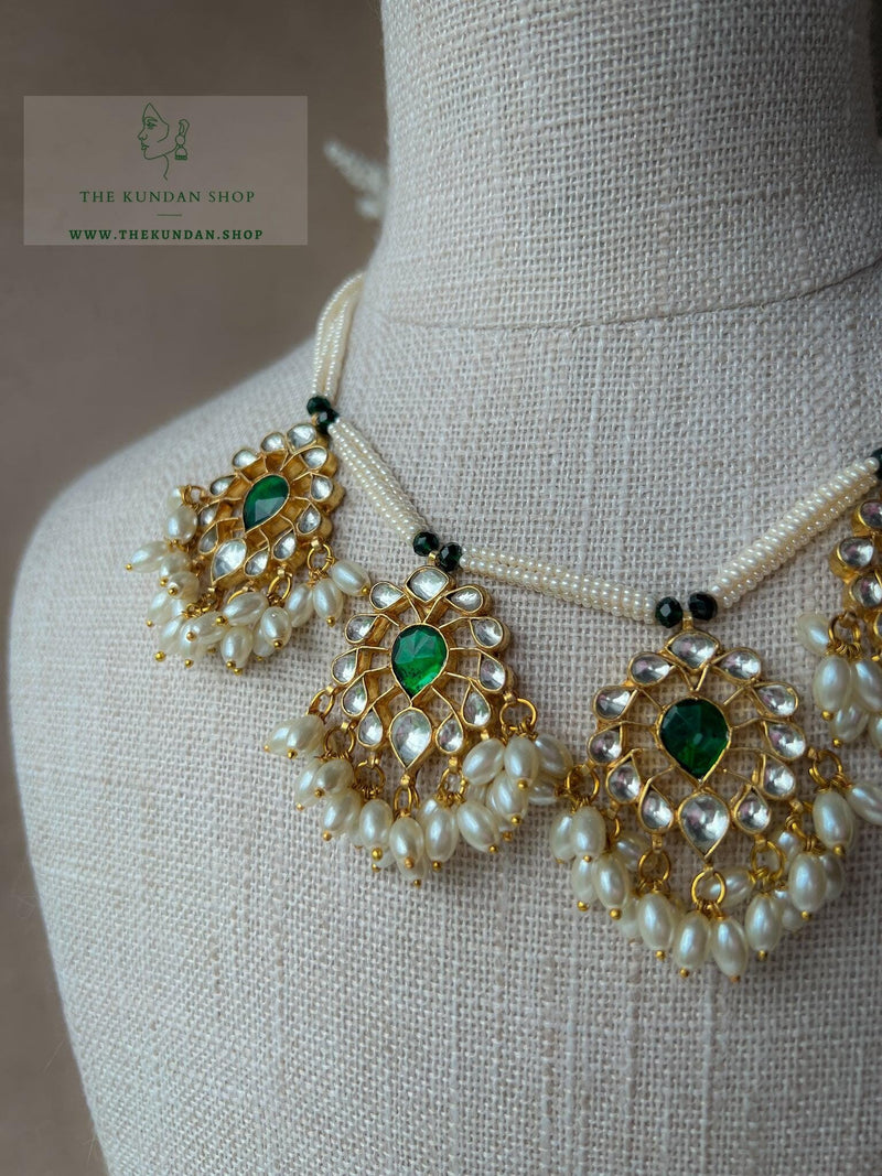 Emerald Pendants in Kundan Necklace Sets THE KUNDAN SHOP 