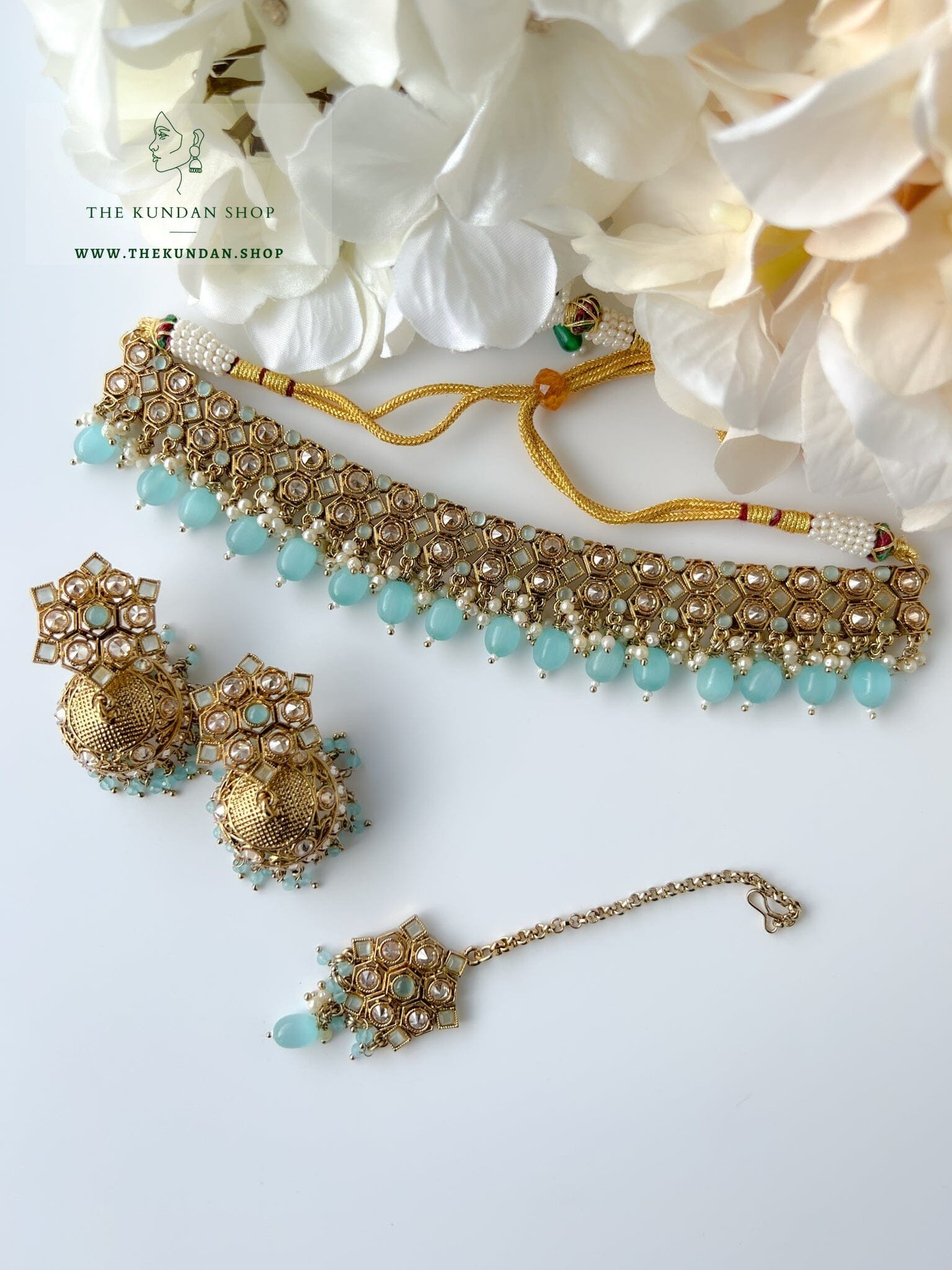 Keeper in Pastel Blue Necklace Sets THE KUNDAN SHOP 