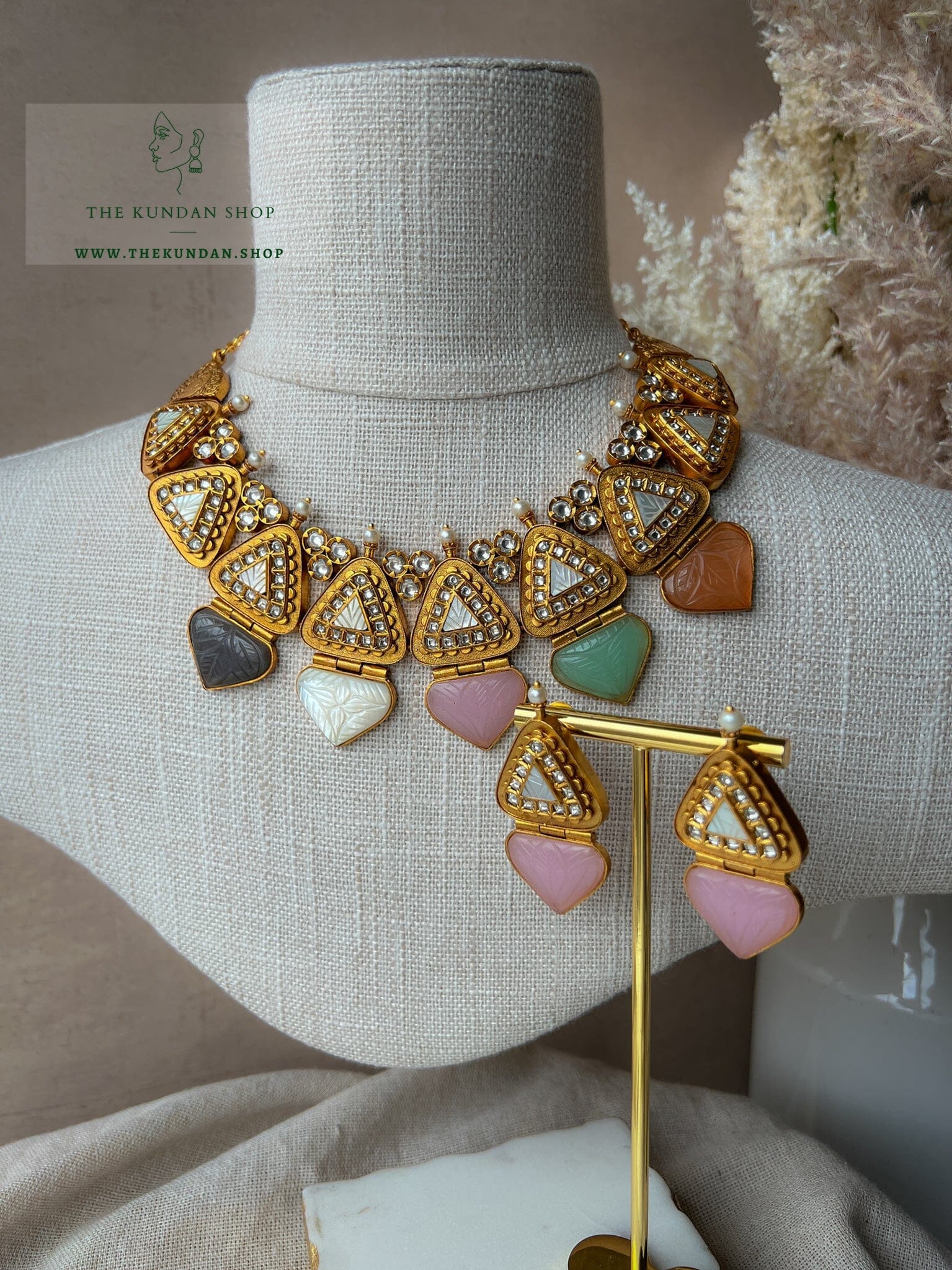 Vintage Spades in Pastel Tones Necklace Sets THE KUNDAN SHOP 