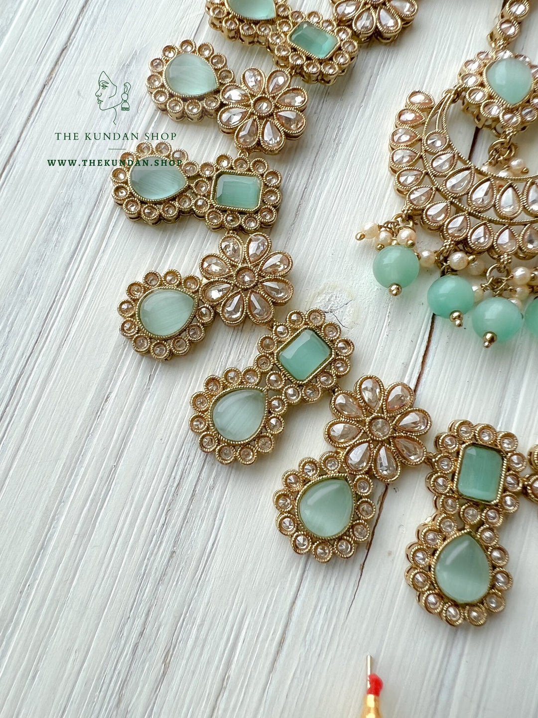 Heavenly in Champagne Pastel Necklace Sets THE KUNDAN SHOP 