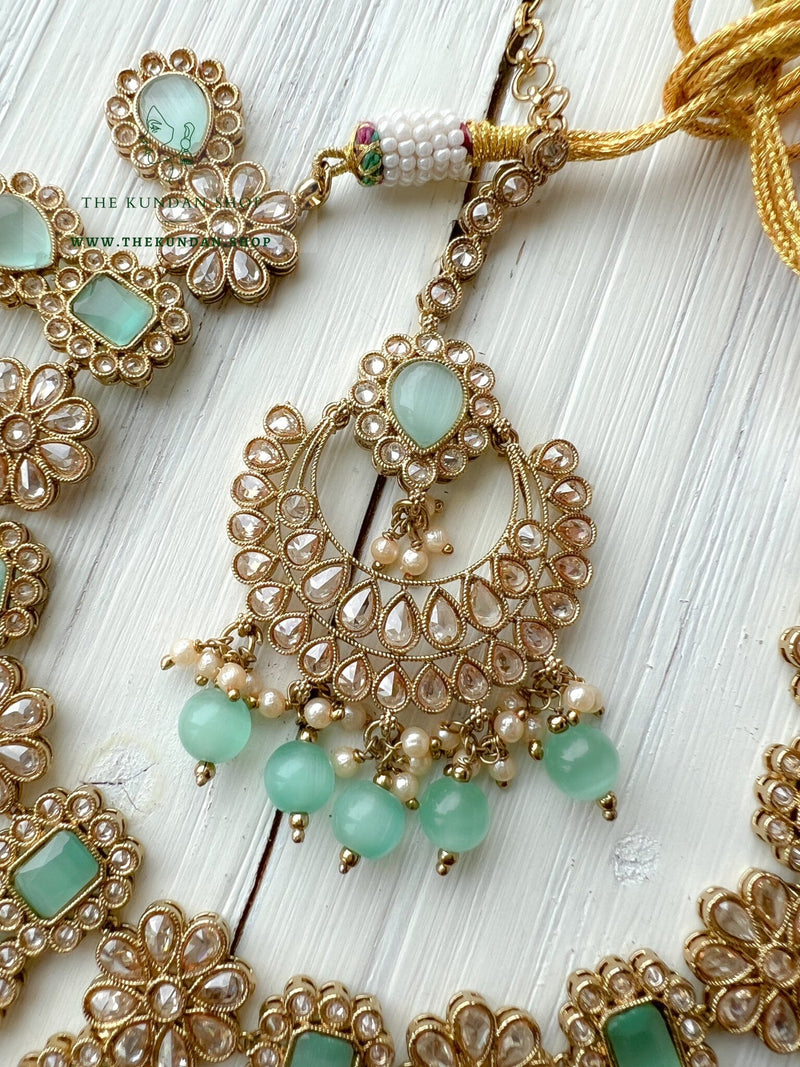 Heavenly in Champagne Pastel Necklace Sets THE KUNDAN SHOP 