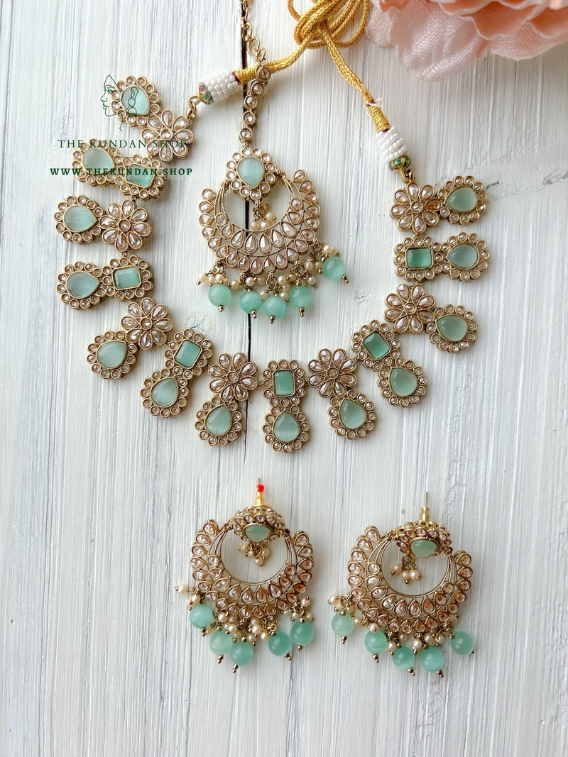 Heavenly in Champagne Pastel Necklace Sets THE KUNDAN SHOP 