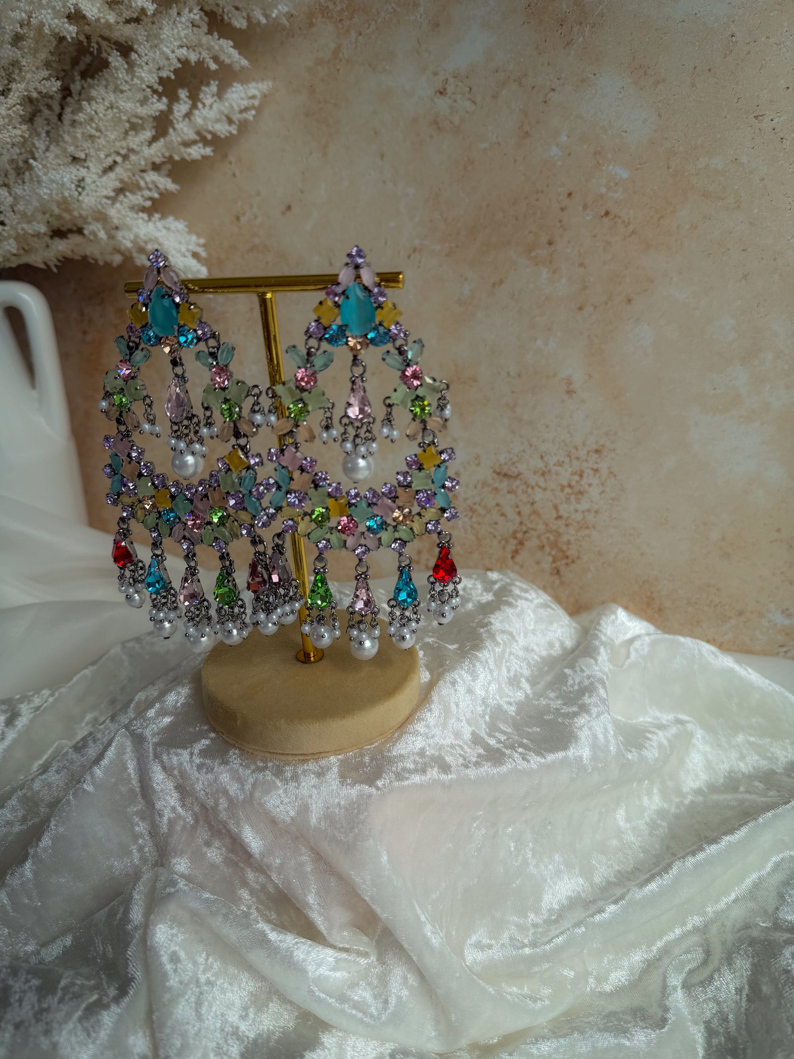 Lucent Glow Earrings THE KUNDAN SHOP 