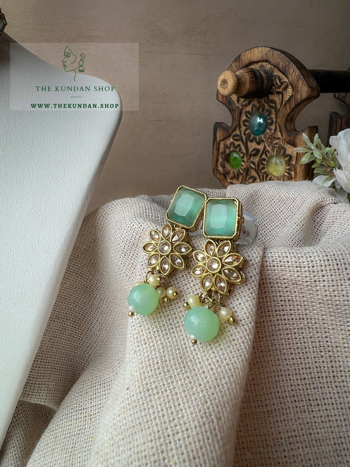 Private in Pastels Necklace Sets THE KUNDAN SHOP 