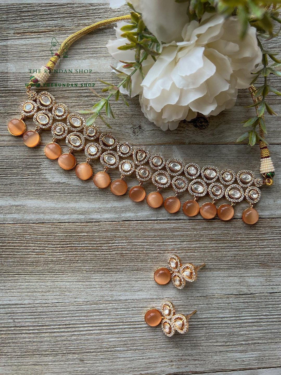 Idol in Peach Necklace Sets THE KUNDAN SHOP 