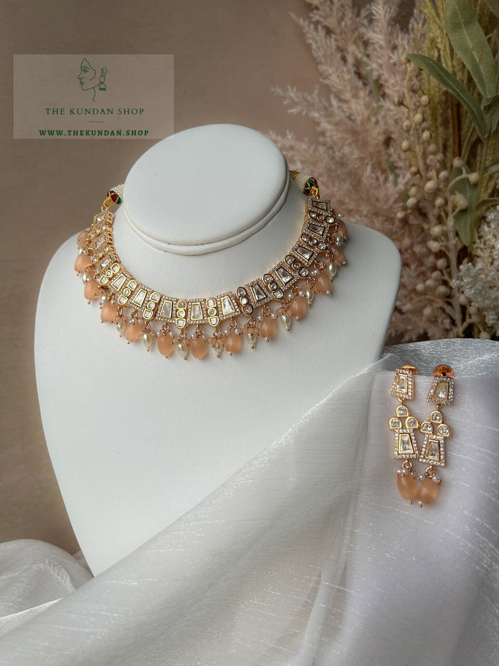 Sense in Peach Necklace Sets THE KUNDAN SHOP 