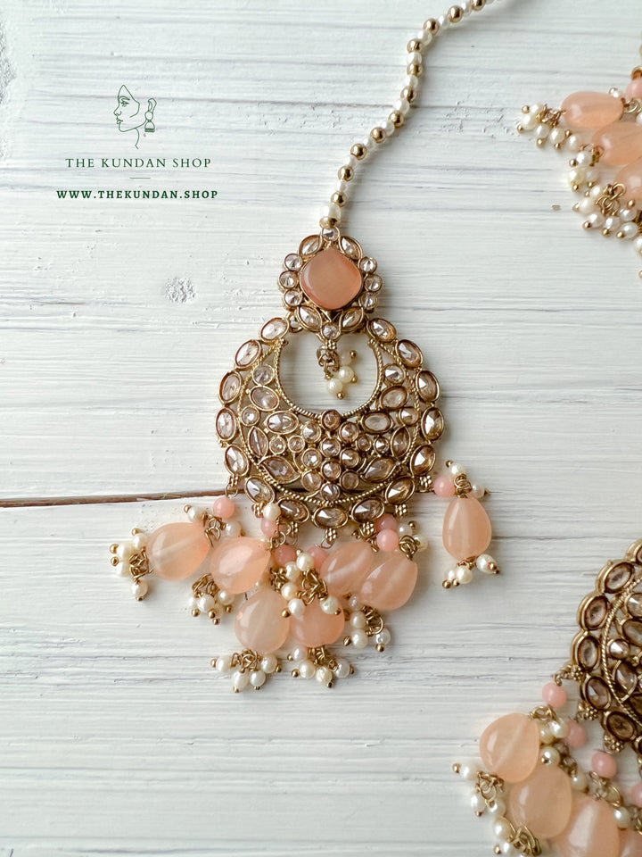 Fall Apart in Peach Necklace Sets THE KUNDAN SHOP 