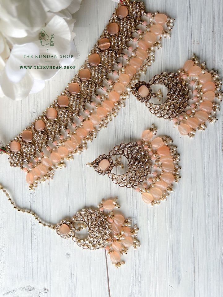 Fall Apart in Peach Necklace Sets THE KUNDAN SHOP 