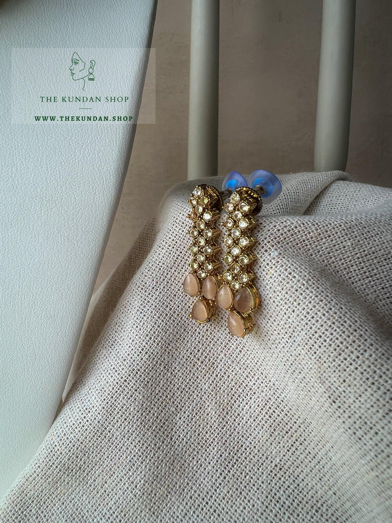 Nominal Polki in Peach Necklace Sets THE KUNDAN SHOP 