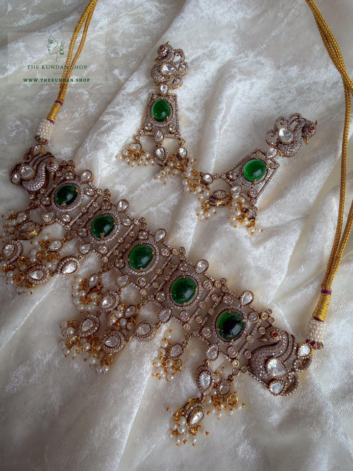 Jaded in Green Necklace Sets THE KUNDAN SHOP 