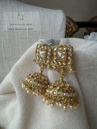 Vivid in Champagne Pearl Necklace Sets THE KUNDAN SHOP 