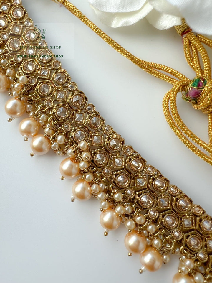 Keeper in Champagne Necklace Sets THE KUNDAN SHOP 