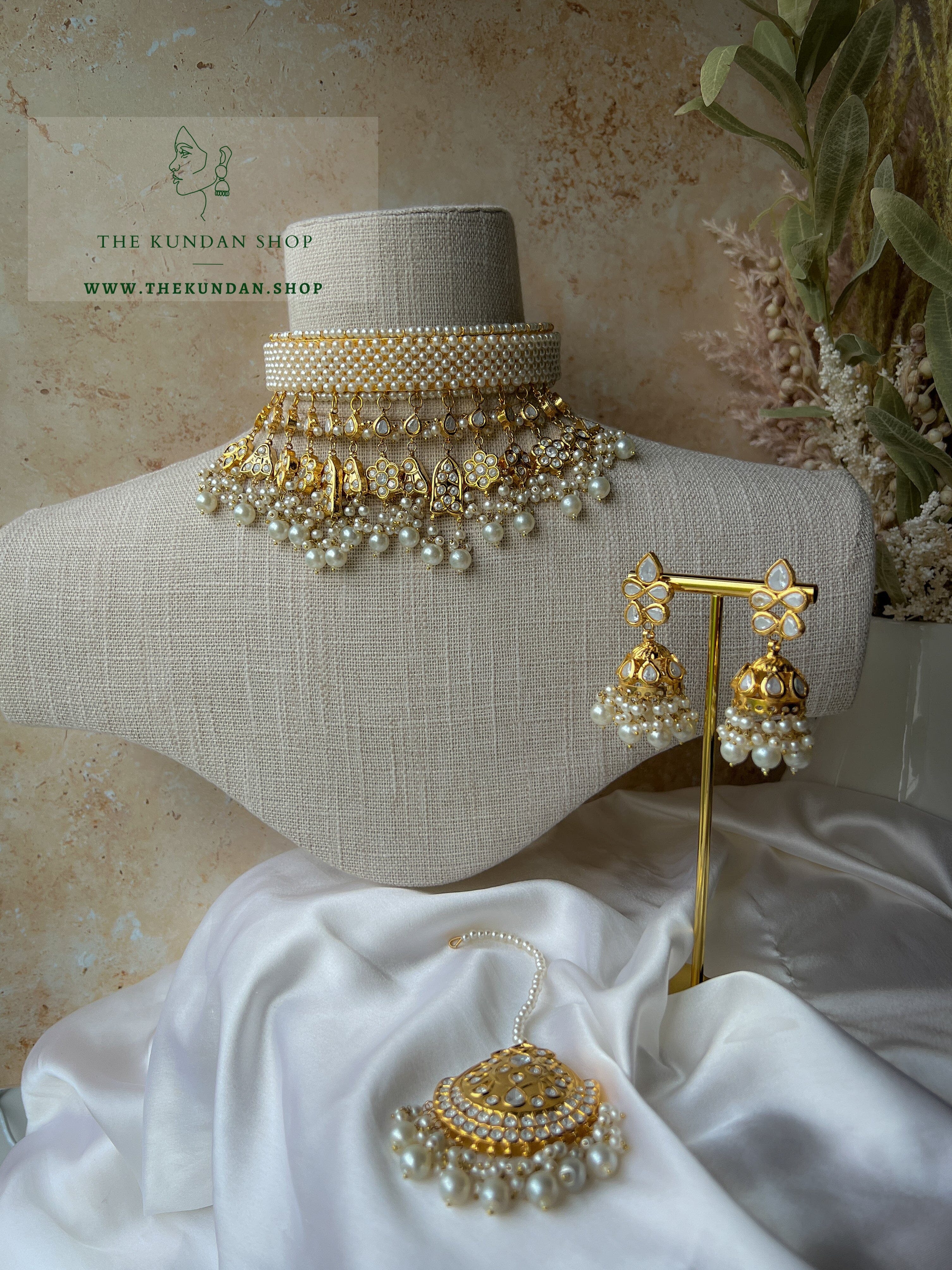 Pearl and kundan jewellery sale